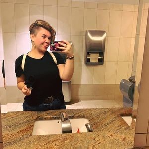 Meet your Posher, Colleen